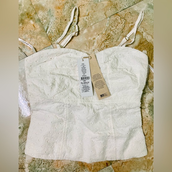 Forever New Mimi Embroidered Linen Bustier - Picture 6 of 7